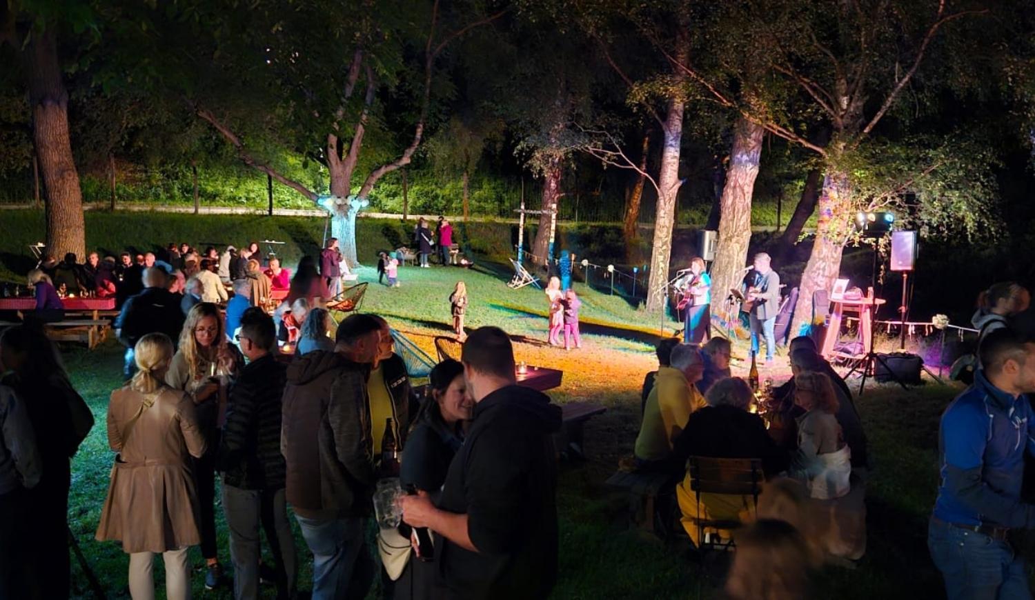 Sommerausklang am Schlossteich in Schrattenbach